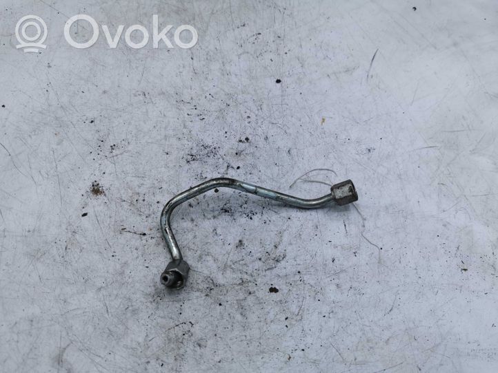 Toyota Corolla Verso E121 Tuyau d'alimentation d'injecteur de carburant 