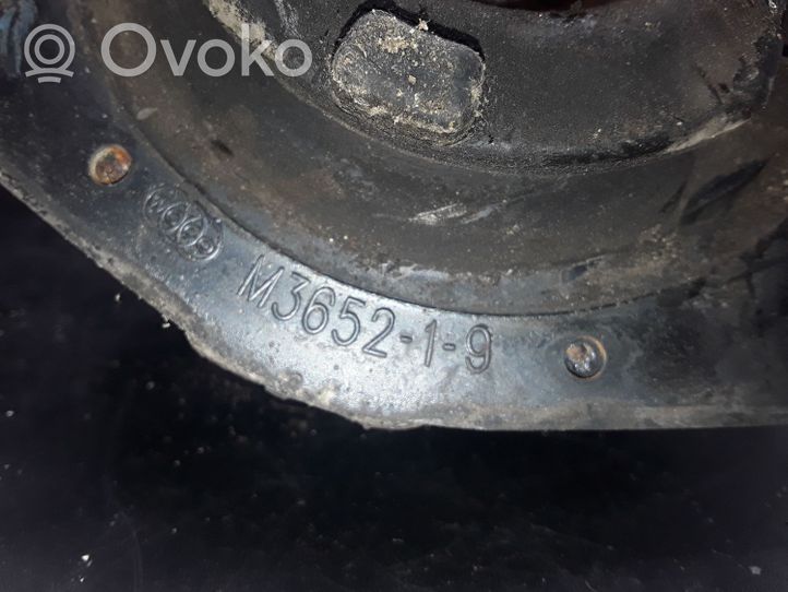 Nissan Qashqai Górne mocowanie amortyzatora przedniego 54321JD00B