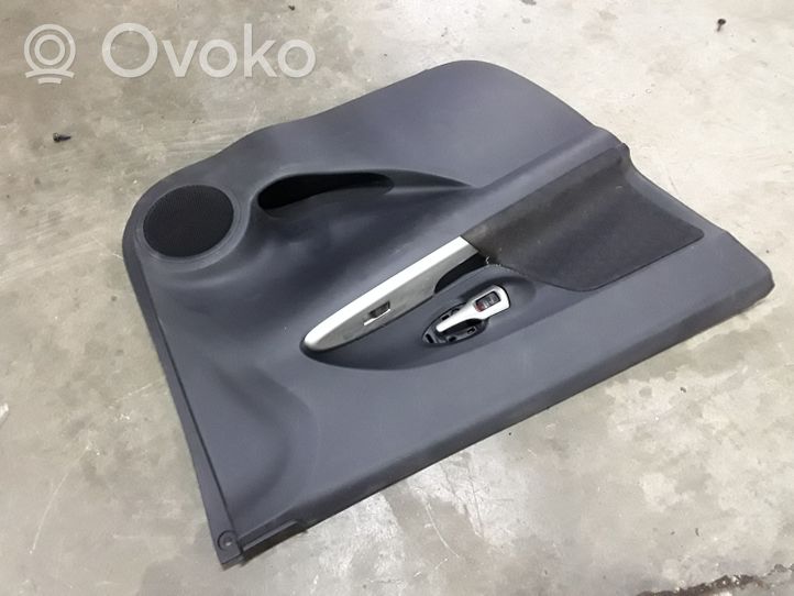 Toyota Urban Cruiser (XP110) Rivestimento del pannello della portiera anteriore 6777852170