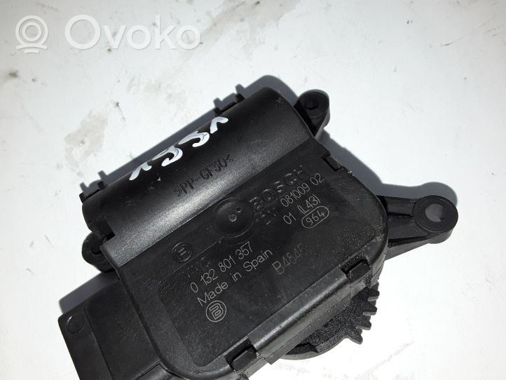 Volkswagen Polo V 6R Stellmotor Heizung Klima 0132801357