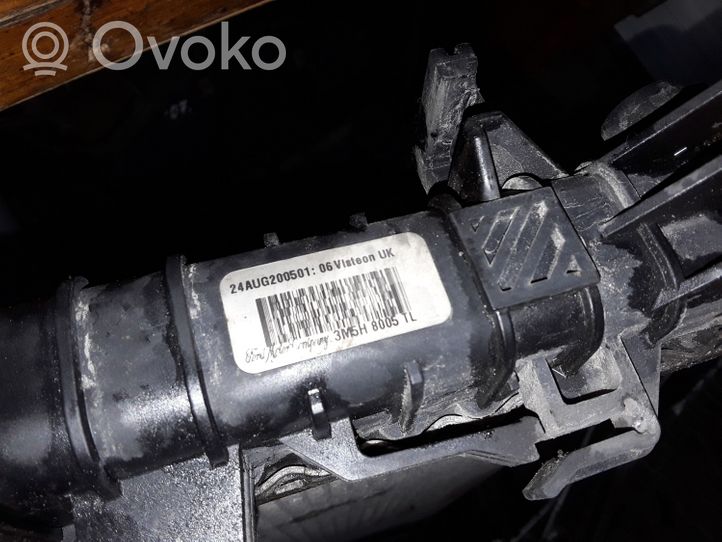 Volvo V50 Jäähdyttimen lauhdutin 3M5H8005TL