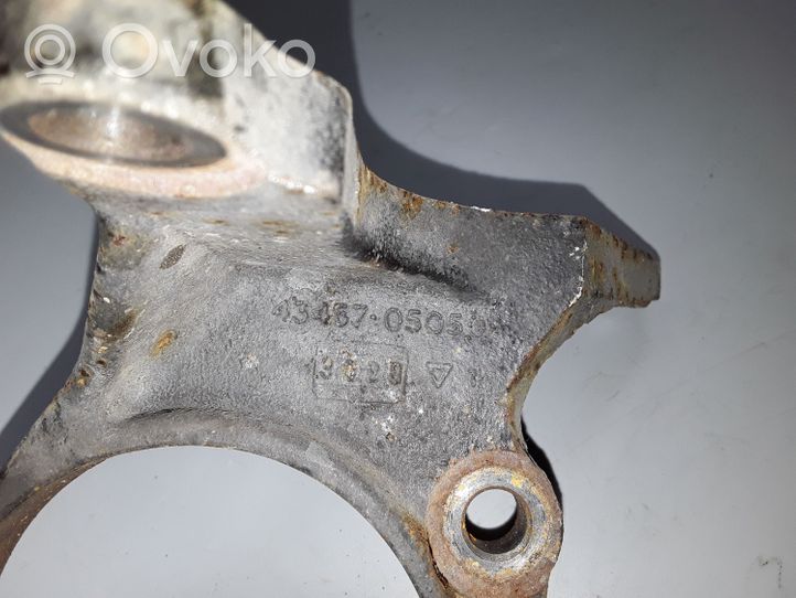 Toyota Avensis T270 Halterung Lagerbock Lagergehäuse Antriebswelle 4345705050