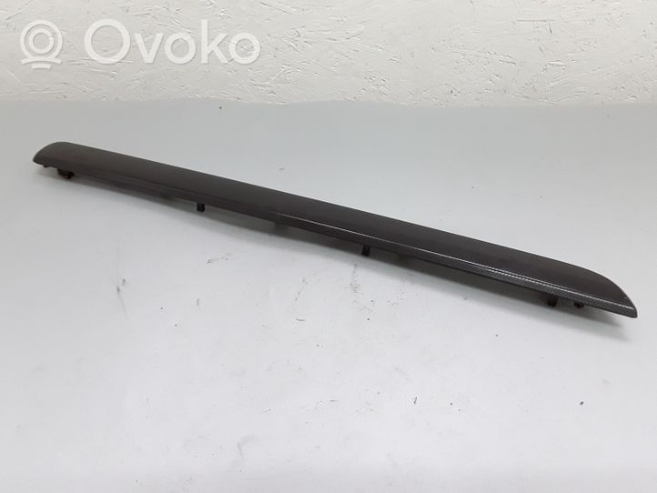 Volkswagen Golf VI Moulure/baguette de porte avant 5K2858415B