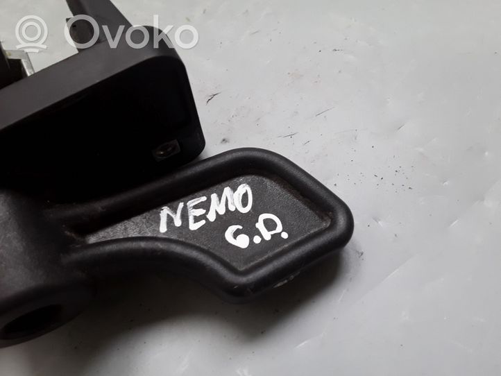 Citroen Nemo Rączka wewnętrzna drzwi tylnych samochodów dostawczych 2242453