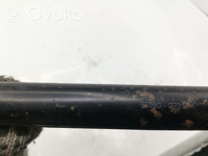 Toyota Corolla Verso E121 Siłownik maski przedniej 689600F010