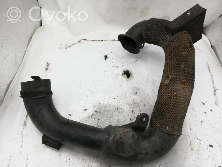 Toyota Corolla Verso E121 Деталь (детали) канала забора воздуха 