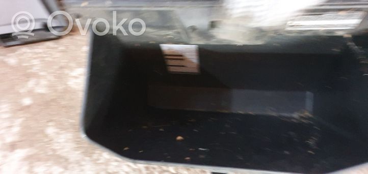 Toyota Corolla Verso E121 Pokrywa schowka deski rozdzielczej 