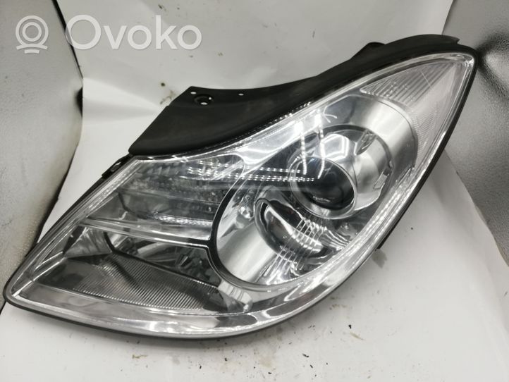 Hyundai ix 55 Priekšējais lukturis 921013J100