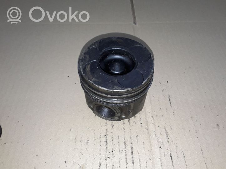 SsangYong Kyron Piston D20DT