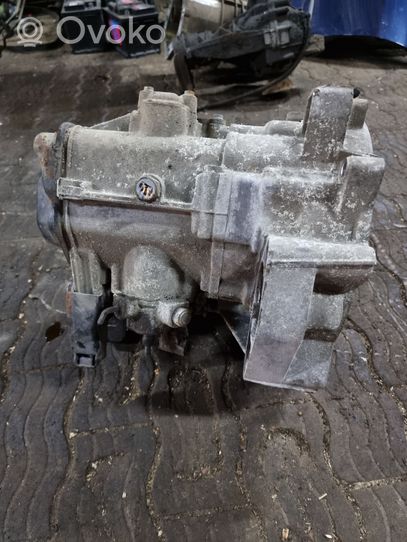 Volkswagen Polo Manual 5 speed gearbox GSB