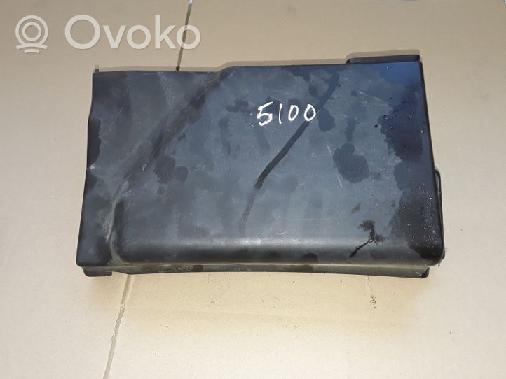 Skoda Fabia Mk1 (6Y) Coperchio/tappo della scatola vassoio della batteria 6Q0915429A
