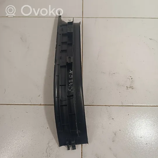 Mercedes-Benz ML W166 Takaoven kynnyksen suojalista A1666800535