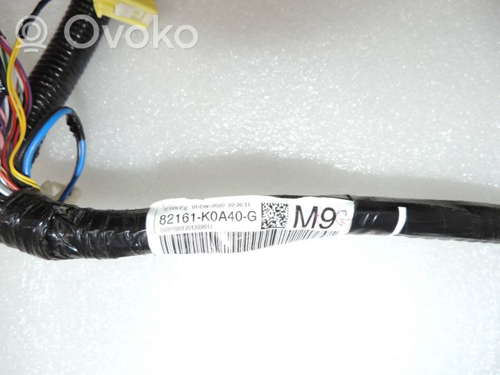 Toyota Yaris XP210 Mazo de cables interior derecho 82161K0A40