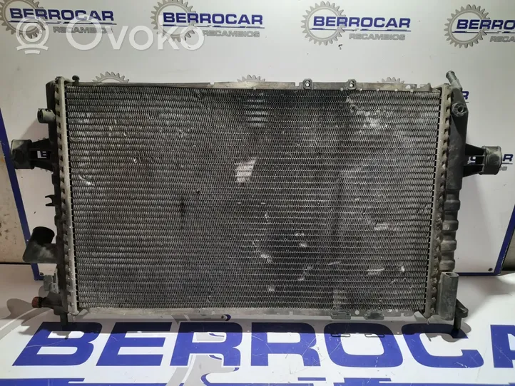 Opel Astra G Radiateur de refroidissement 1300214