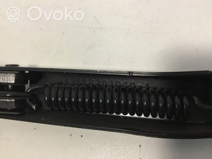 Mercedes-Benz GL X166 Front wiper blade arm A1668201040