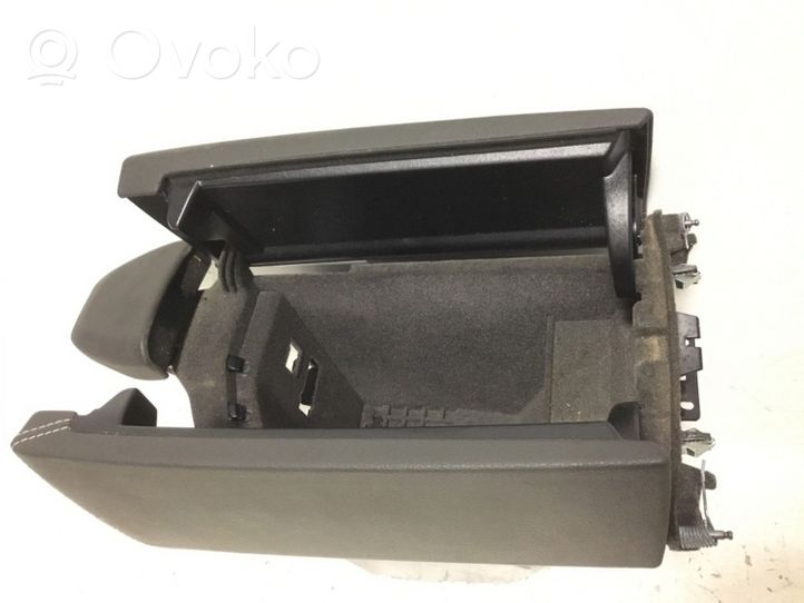 Mercedes-Benz GL X166 Armrest A1666800823