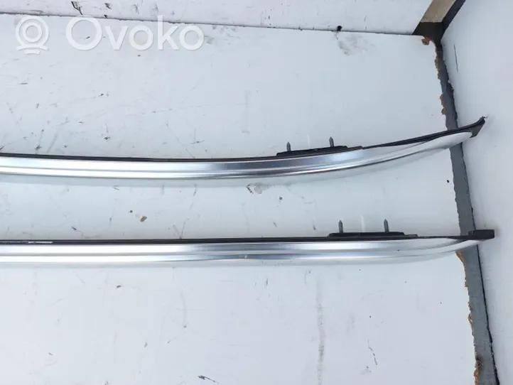 Toyota Auris E180 Rain gutter 