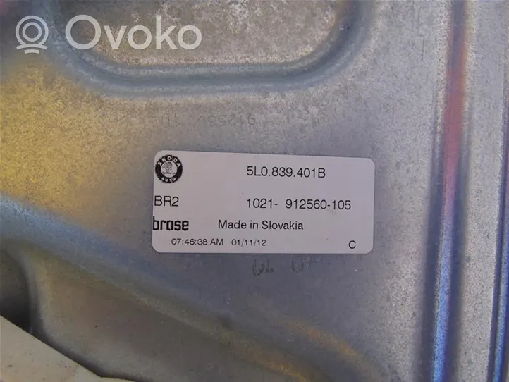 Skoda Yeti (5L) Elektryczny podnośnik szyby drzwi tylnych 5L0839401B
