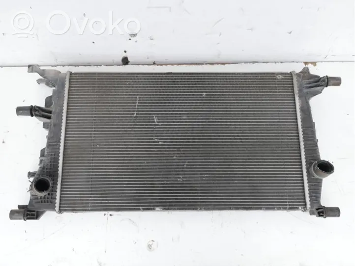 Renault Megane III Radiateur de chauffage 214100002R