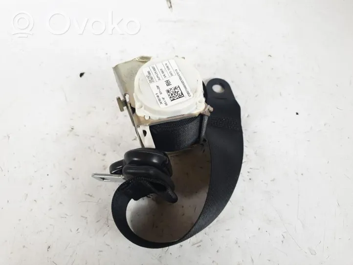 Fiat 500L Rear seatbelt 