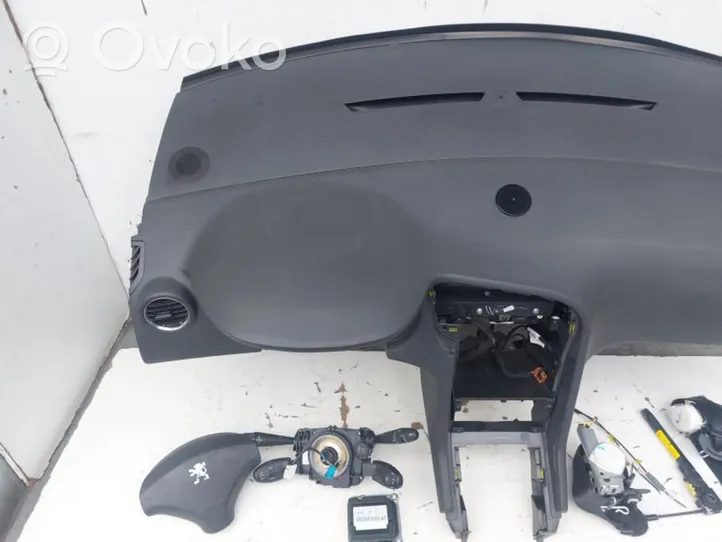 Peugeot 5008 Kit airbag avec panneau 9675181780