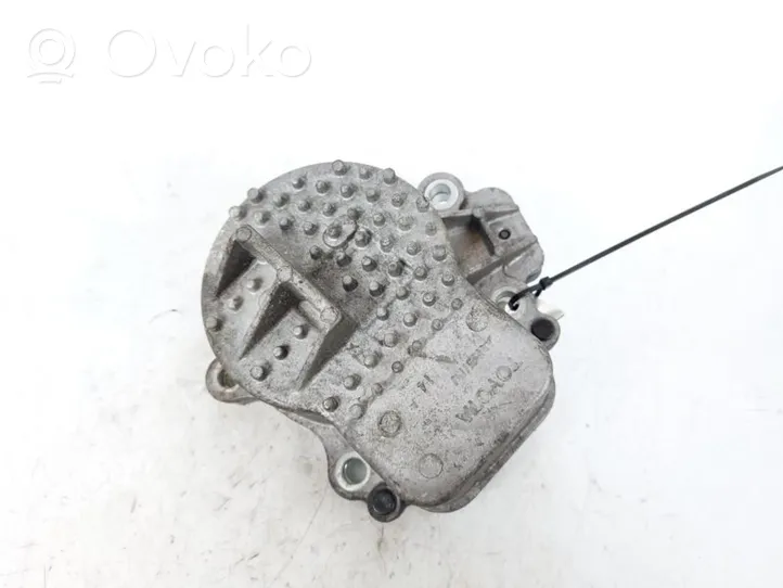 Toyota Yaris Pompe de circulation d'eau 161A029015