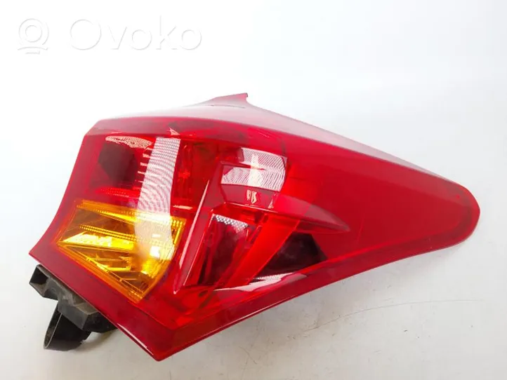 Toyota Auris E180 Rear/tail lights 8155102730