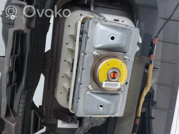 Toyota iQ Zestaw poduszek powietrznych z panelem 8917074040