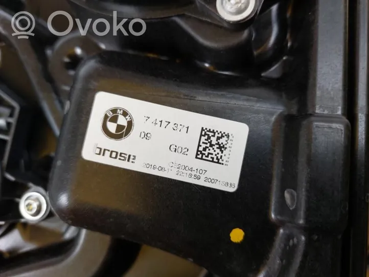 BMW X4 G02 Elektryczny podnośnik szyby drzwi tylnych 51357498153