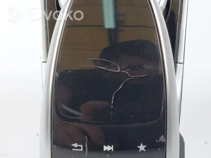 Mercedes-Benz GLS X166 Panel / Radioodtwarzacz CD/DVD/GPS A1669006514