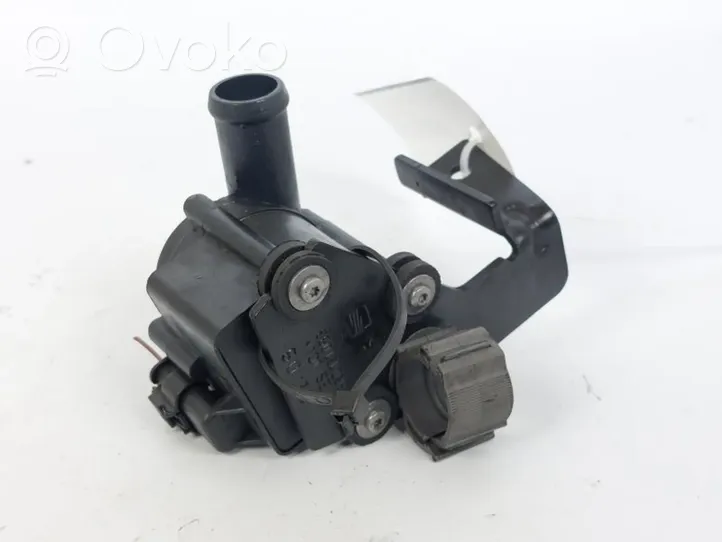 Seat Exeo (3R) Vesipumppu 03L965561