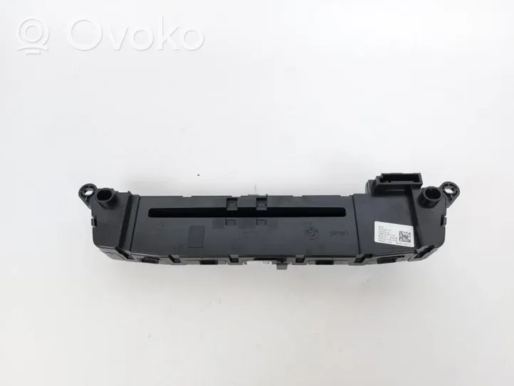 BMW X1 F48 F49 Radio/CD/DVD/GPS-pääyksikkö 937145707