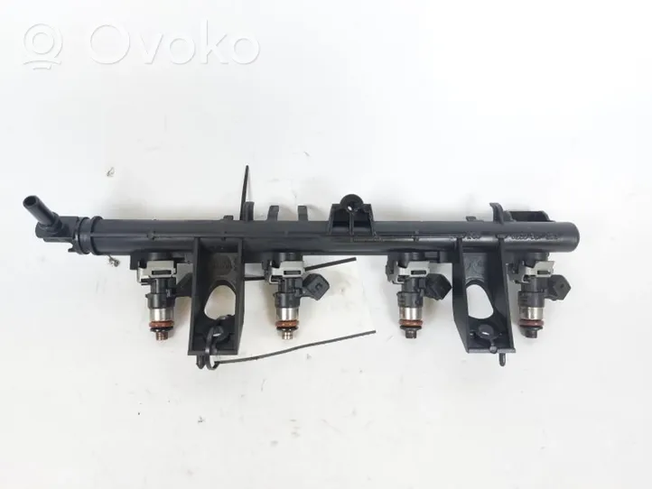 Renault Clio II Fuel injectors set 8200292590