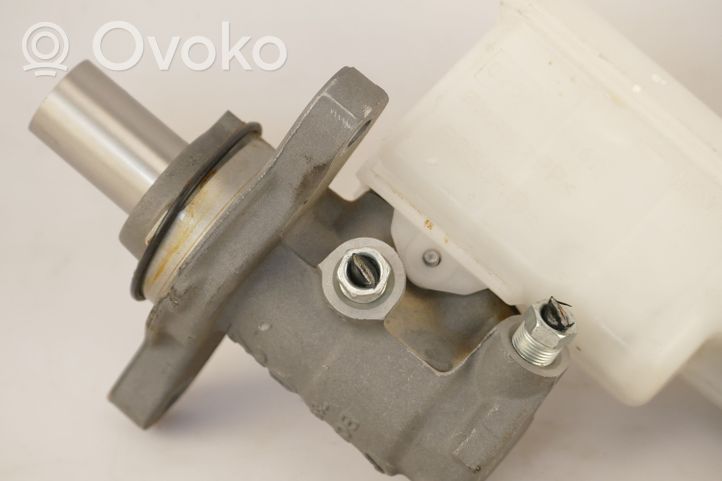 Nissan X-Trail T32 Master brake cylinder 789380