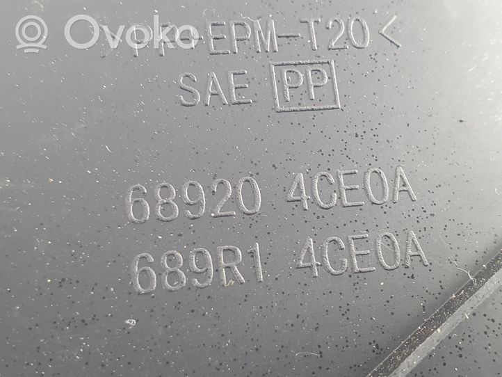 Nissan X-Trail T32 Ramka schowka deski rozdzielczej 689204CE0A