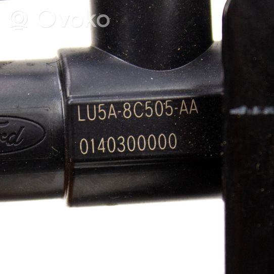 Ford Kuga III Pompe de circulation d'eau, chauffage auxiliaire Webasto LU5A5C505AA