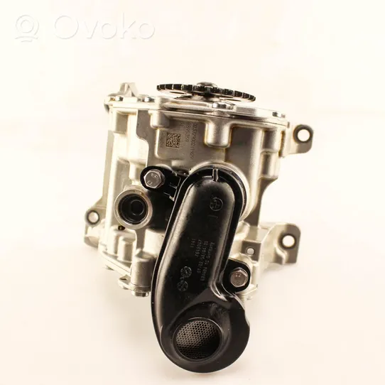 BMW 3 G20 G21 Oil pump 9895359