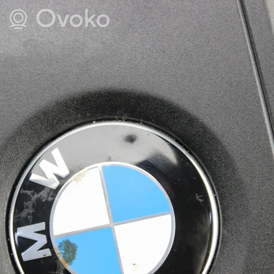 BMW 5 G30 G31 Engine cover (trim) 8610473
