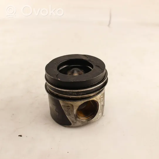 Mercedes-Benz Sprinter W906 Piston 8349F