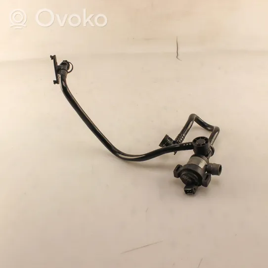 BMW 1 F20 F21 Variklio pagalvės vakuuminis vožtuvas 7636144