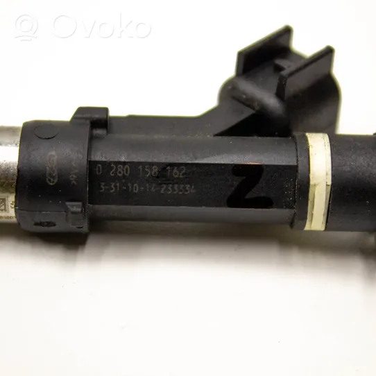 Ford Kuga II Fuel injector 9E5GAA