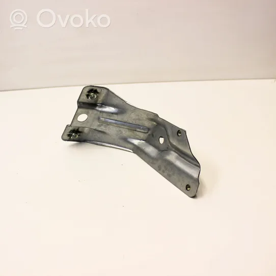 Volkswagen Golf V Support de montage d'aile 1K6821135