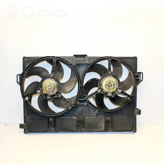 Jaguar XK8 - XKR Radiator cooling fan shroud 8240168