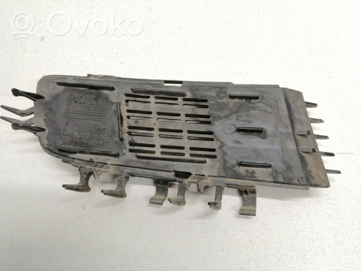 Opel Vectra C Front bumper lower grill 794000005
