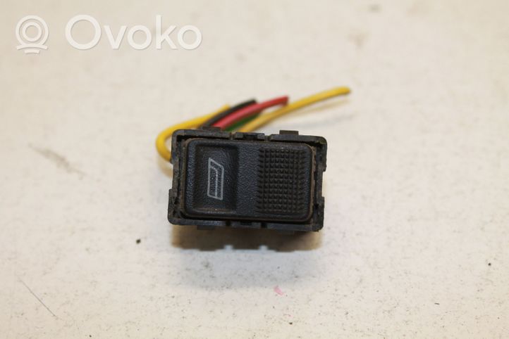 Audi A6 S6 C4 4A Electric window control switch 