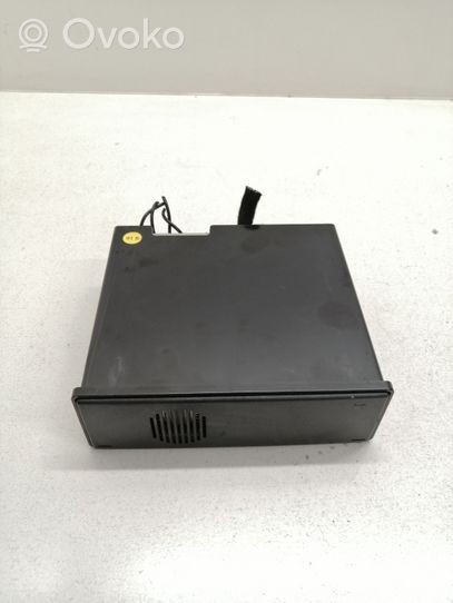 Audi A8 S8 D2 4D Navigation unit CD/DVD player 4D0919892