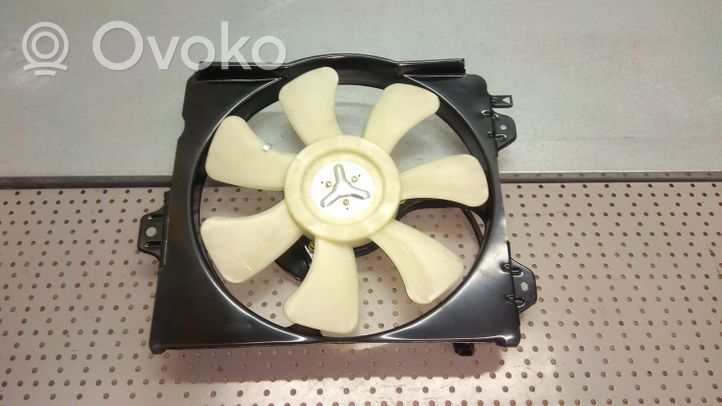 Toyota Corolla E120 E130 Ventilatore di raffreddamento elettrico del radiatore 1636374020