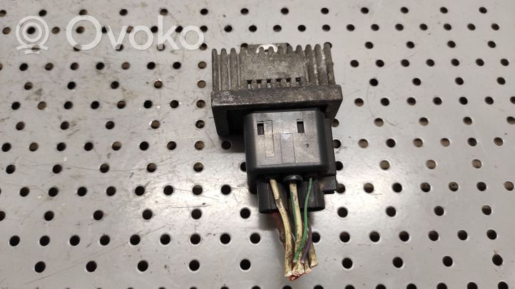 Renault Scenic I ABS relay 7700115672