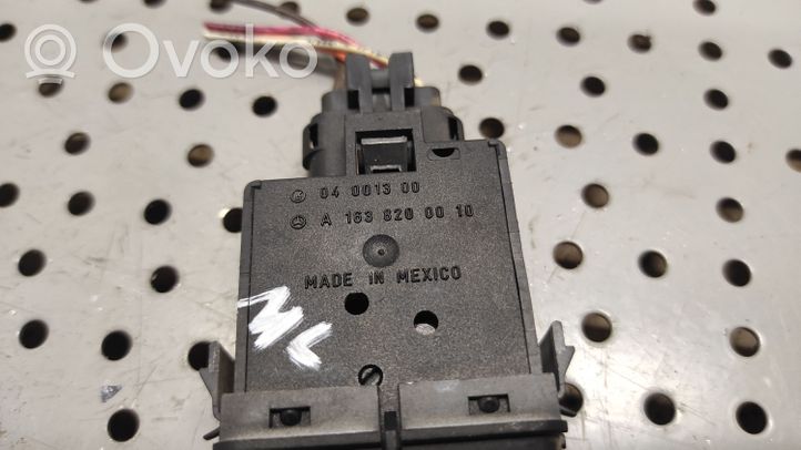 Mercedes-Benz ML W163 Interruptor de control de altura del faro delantero 04001300