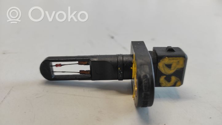 Volkswagen PASSAT B5.5 Sensore della temperatura dell’aria aspirata 058905379